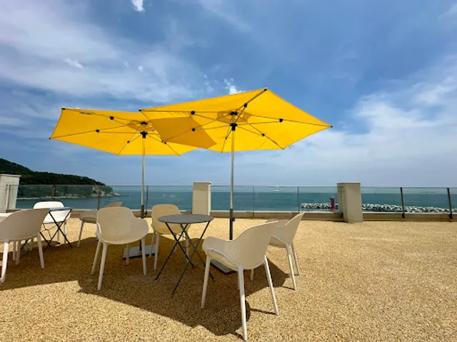 Gonggeuk, Sand Coffee