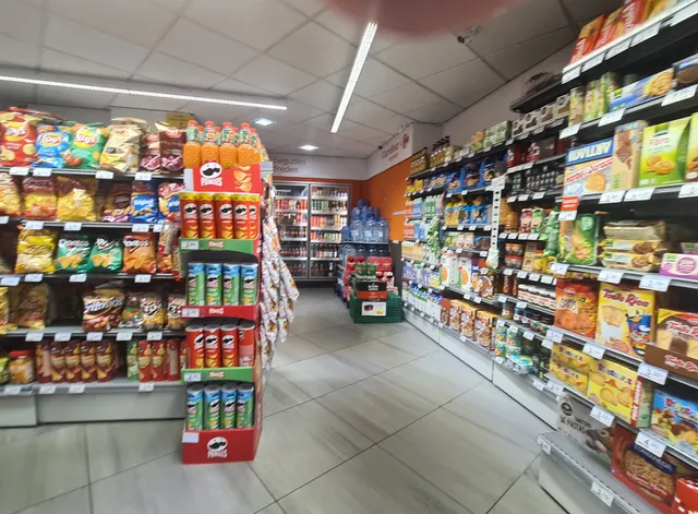 Carrefour Express EESS