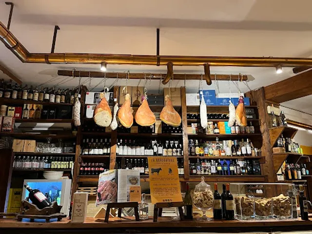 La Quadratura Osteria