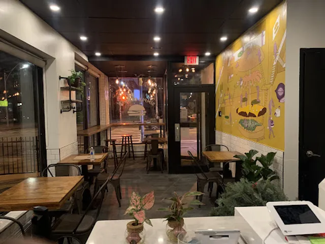 Simple Burger (Bloor st.)