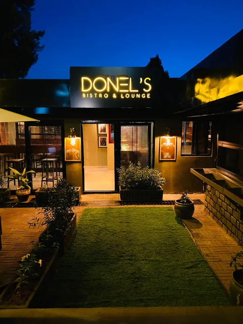 Donel's Bistro &Lounge, Ntinda