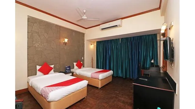 Hotel Landmark Plaza