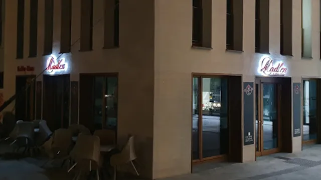 Kaffeehaus Madlen im neuen Rathaus