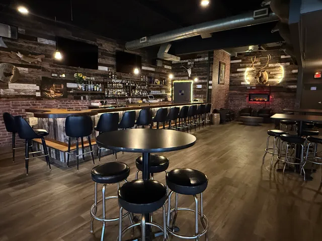 Yerlo Karaoke & Bar Lounge