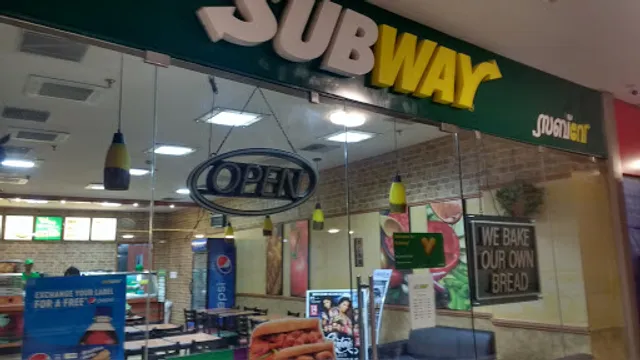 Subway Central square mall Cochin
