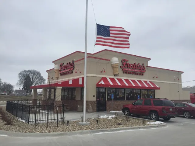 Freddy's Frozen Custard & Steakburgers