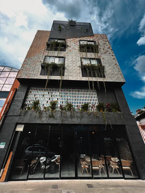 Hotel Zelva Negra - Hoteles en Medellín el Poblado