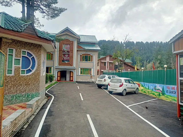 Danish Resorts near trc padpawan shopian
