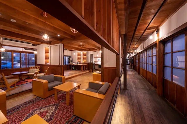 湊町カフェ十三番地