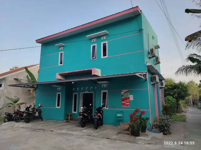 Griya Zukarnain Home Stay