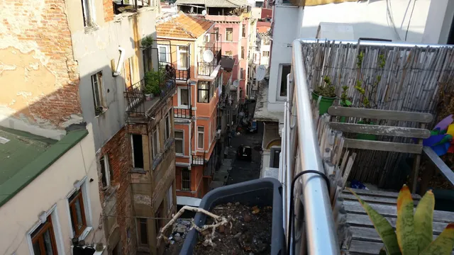 Kunterbunt Istanbul Aparts