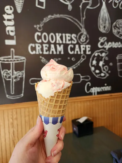 Cookies & Cream Cafe