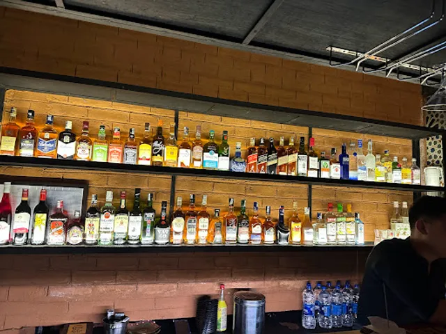 Pk Tunn Bar & Restaurant