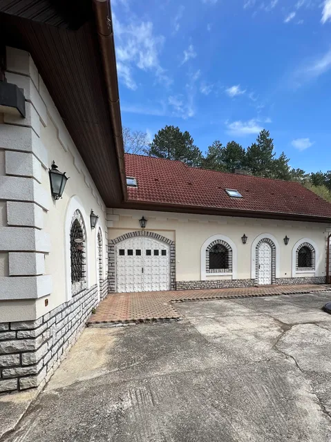 Veszprémvölgyi Kúria