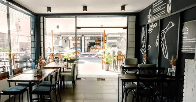 Bella Goose Cafe at the Hill