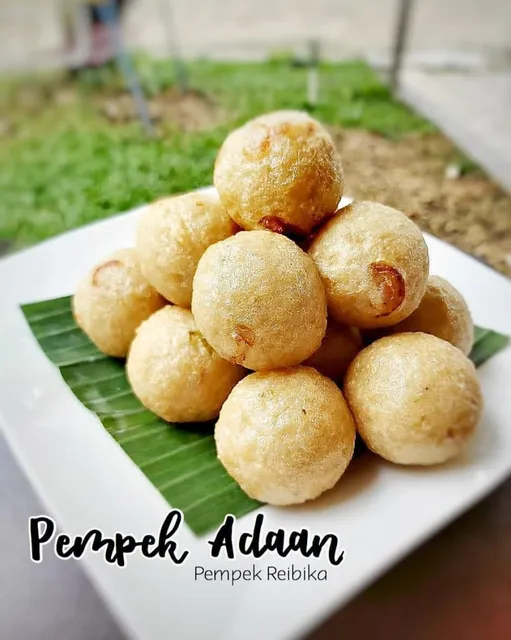 Pempek reibika