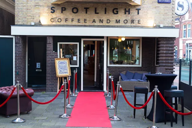 SPOTLIGHT food and drinks