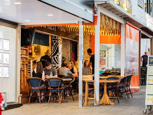 Restaurante Go Chow Mein Asian Street Food