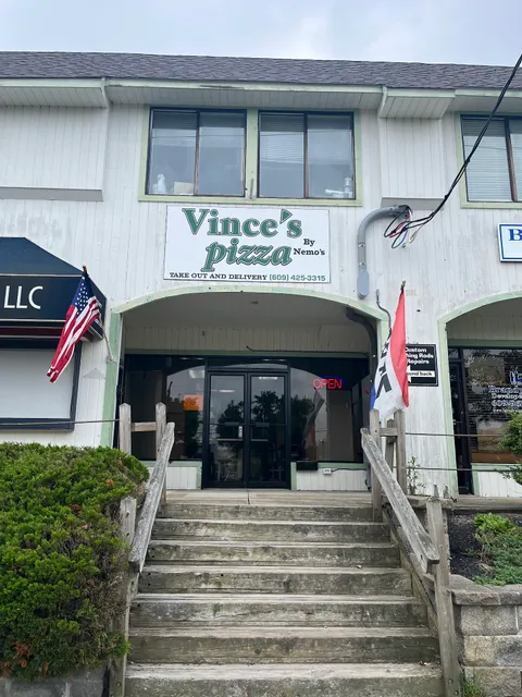 Vince’s Pizza
