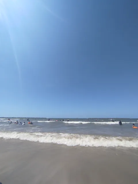 مصيف رأس البر شاطئ 77