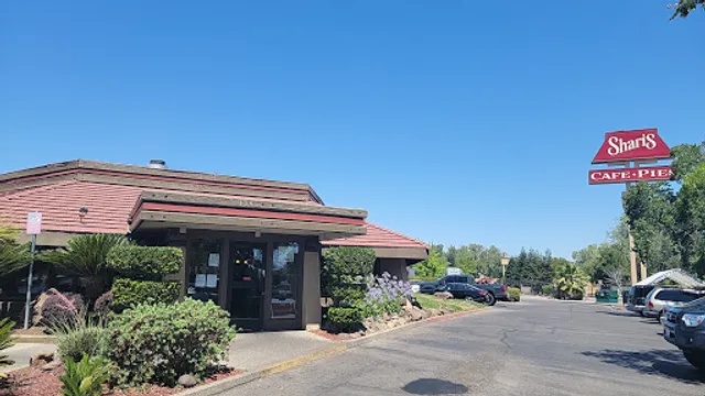 Shari's Cafe and Pies