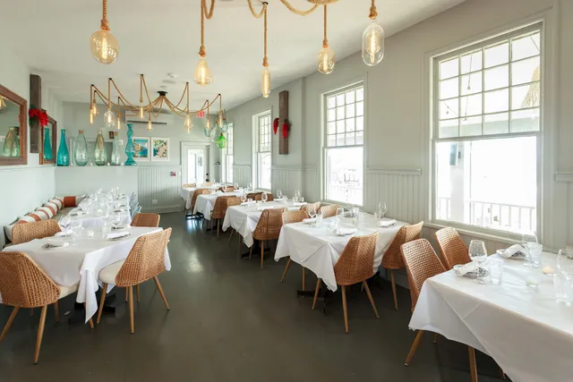 Amalfi Coastal Kitchen & Cocktails