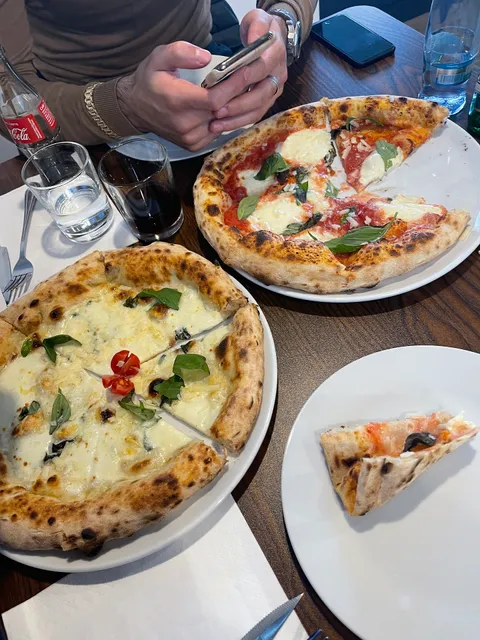 Napoletana - Original Pizza