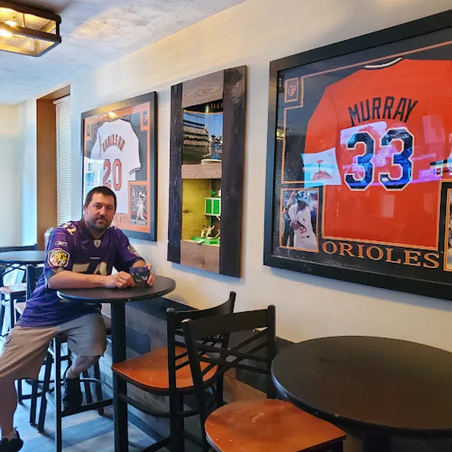 The Starting Lineup Bar and Grill