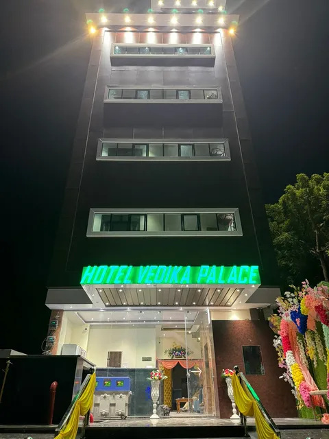 Hotel vedika palace