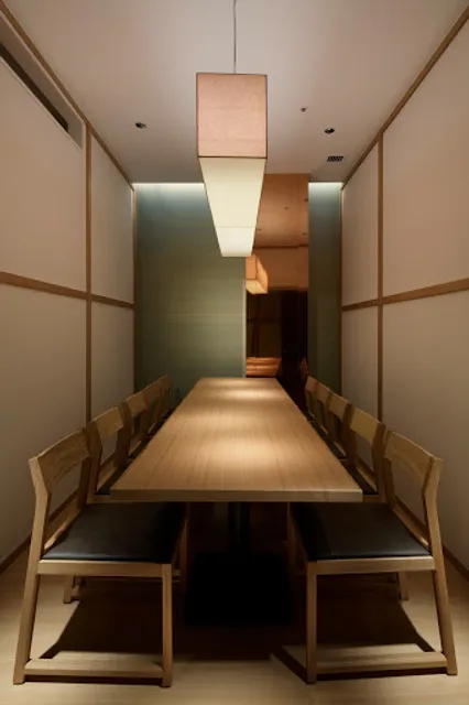 KICHIRI MOLLIS Shinjuku-dori