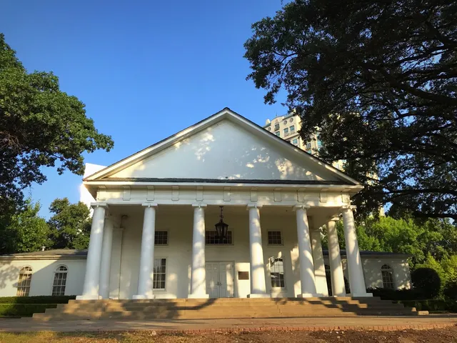 Arlington Hall at Turtle Creek Park