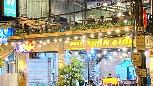 QUÁN TUẤN GIỎI