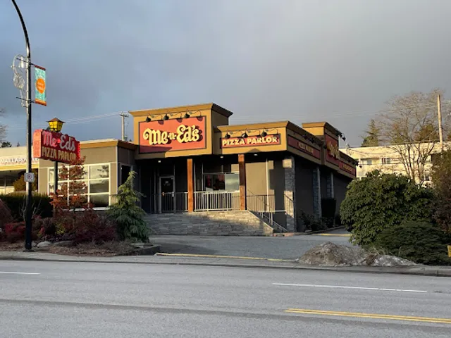 Me-n-Ed's Pizza Parlors
