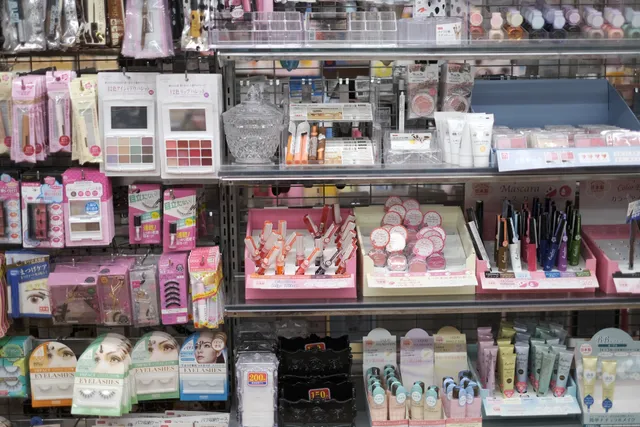 DAISO
