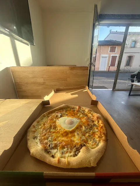 Generation Pizza Burger