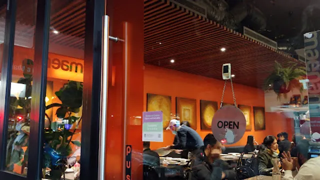 Maenam Lao & Thai Strathfield