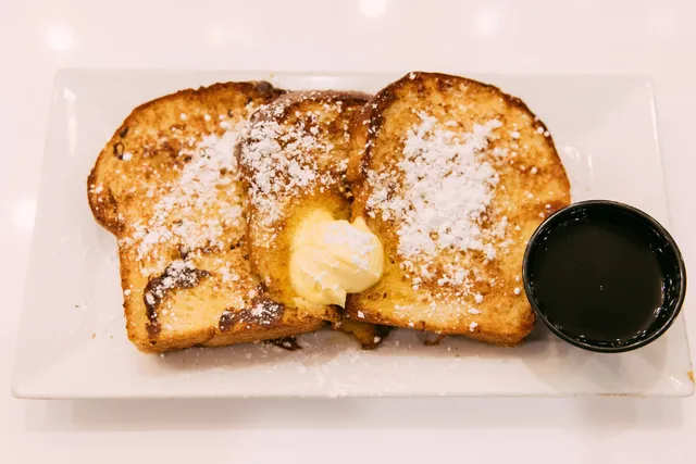 Staks Kitchen - Arlington