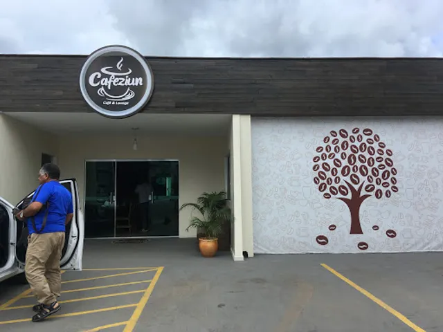 Cafeziun - Café & Lounge