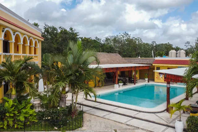 HACIENDA LA FLORESTA