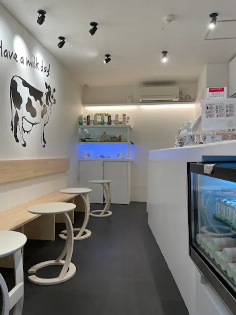 HOKKAIDO MILK BAR Asakusa Milk Cafe