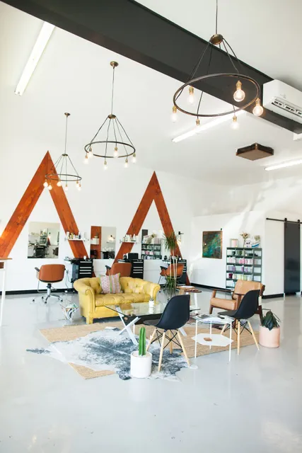 Salty Blonde Cut Co.