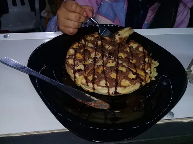 CREPAS & WAFFLES "MAYA"