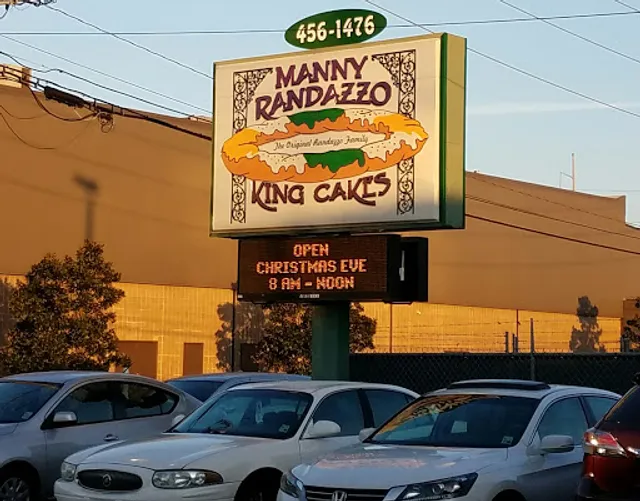 Manny Randazzo King Cakes