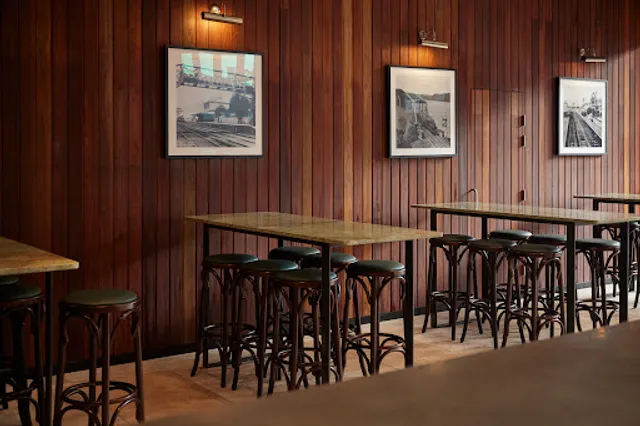 Railway Hotel Gosford Bar & Steakhouse