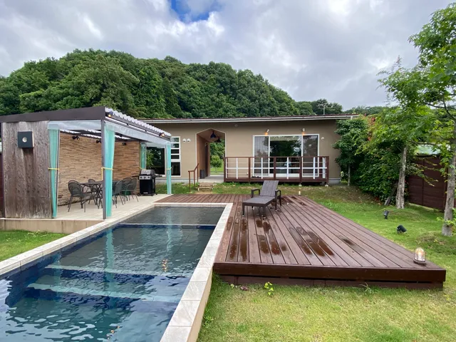 MARINETOPIA THE SUITE