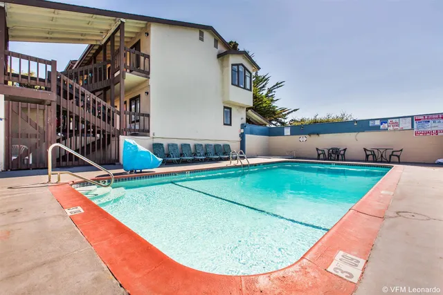 Monterey Fairgrounds Inn