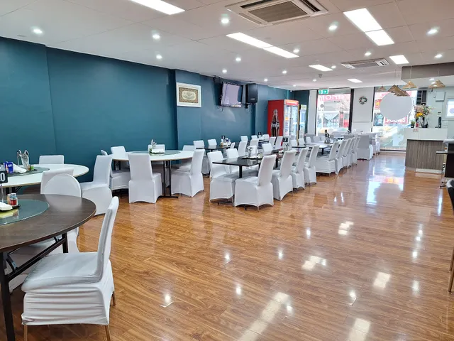 Afghan zamarut restaurant