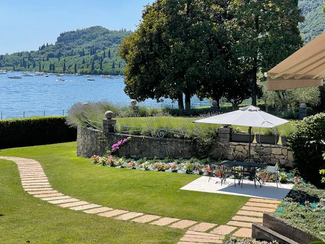 Appartamenti Villa Andrea Garda