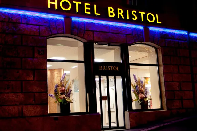 Hotel Bristol