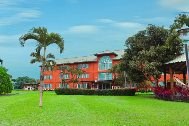 Hotel "Palmar del Sol"